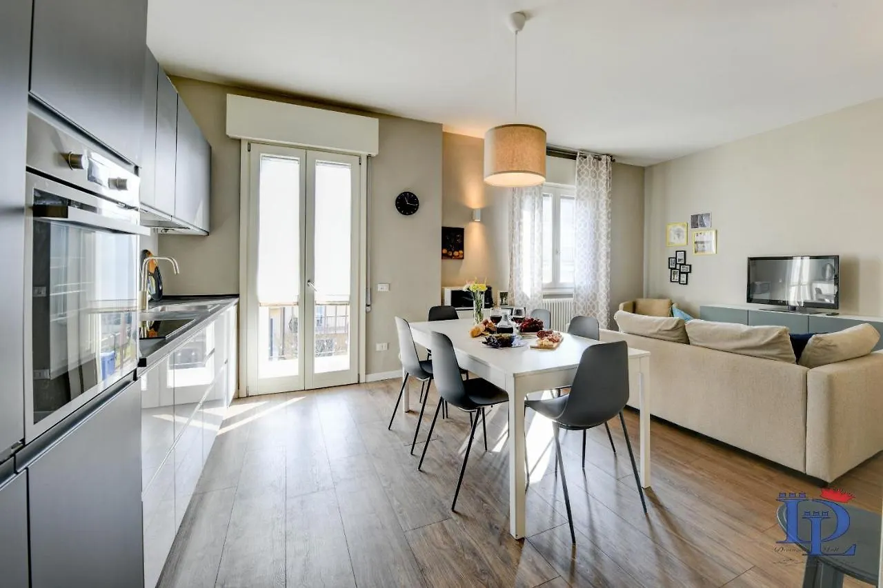 Desenzanoloft Official Partner Marriott Homes & Villas - Bacco Family Apartment Desenzano del Garda Itálie