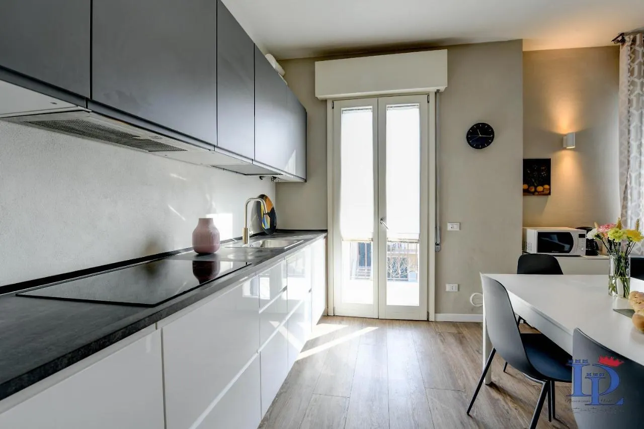 Desenzanoloft Official Partner Marriott Homes & Villas - Bacco Family Apartment Desenzano del Garda