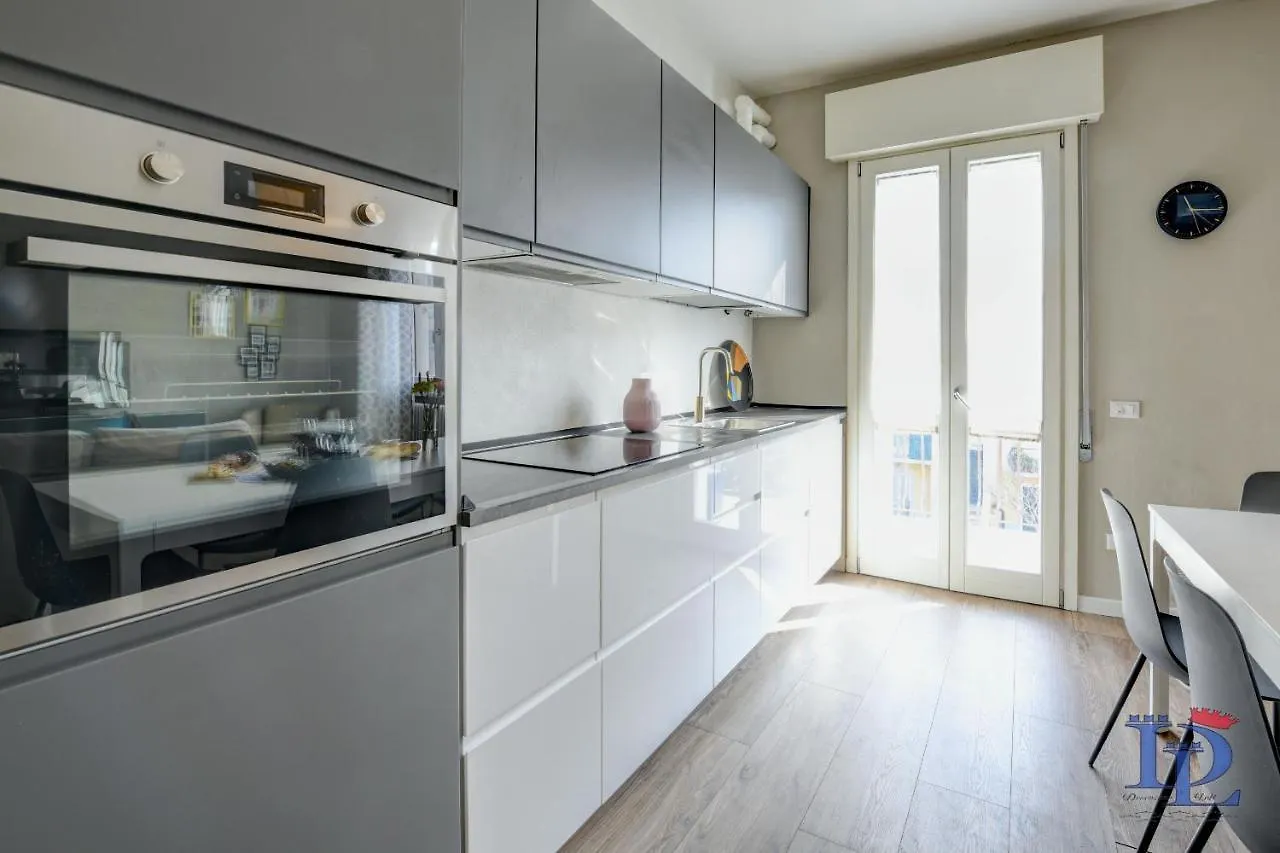 Desenzanoloft Official Partner Marriott Homes & Villas - Bacco Family Apartment Desenzano del Garda Itálie